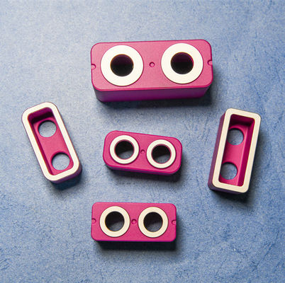 แผ่นเซรามิกอะลูมินาที่ได้รับการรับรอง IATF16949 พร้อมการดูดซึมน้ำเป็นศูนย์ ทนทานต่อสารเคมีและการกัดกร่อน